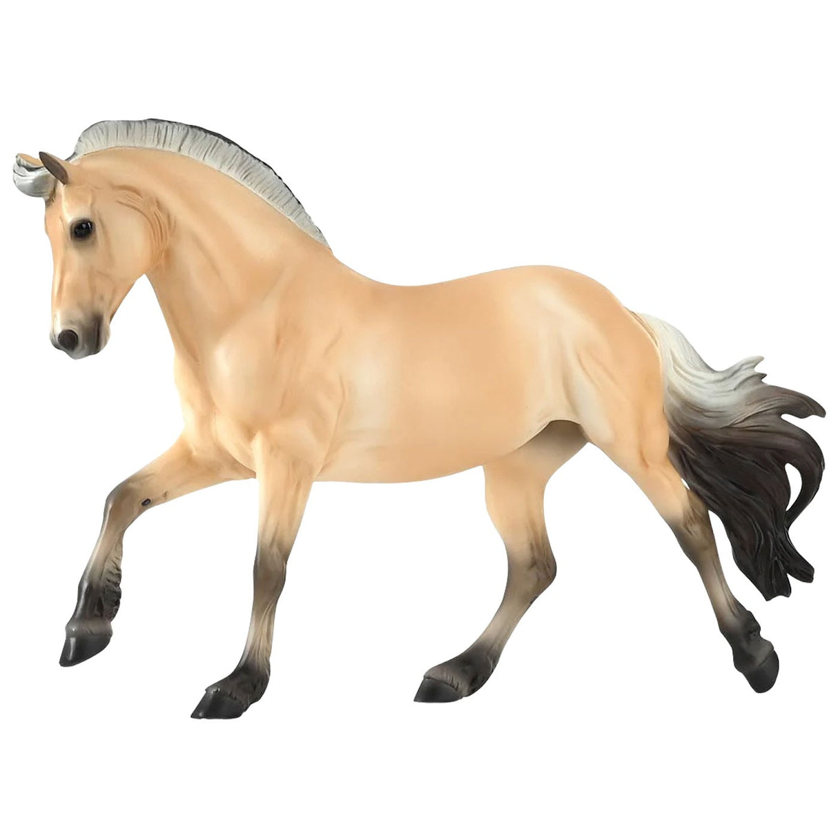 Zorah Belle de Breyer Traditional Sweetwater