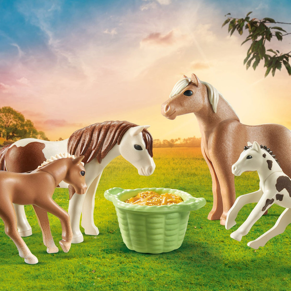 Playmobil Riding Classes Icelandic Ponies W- Foals